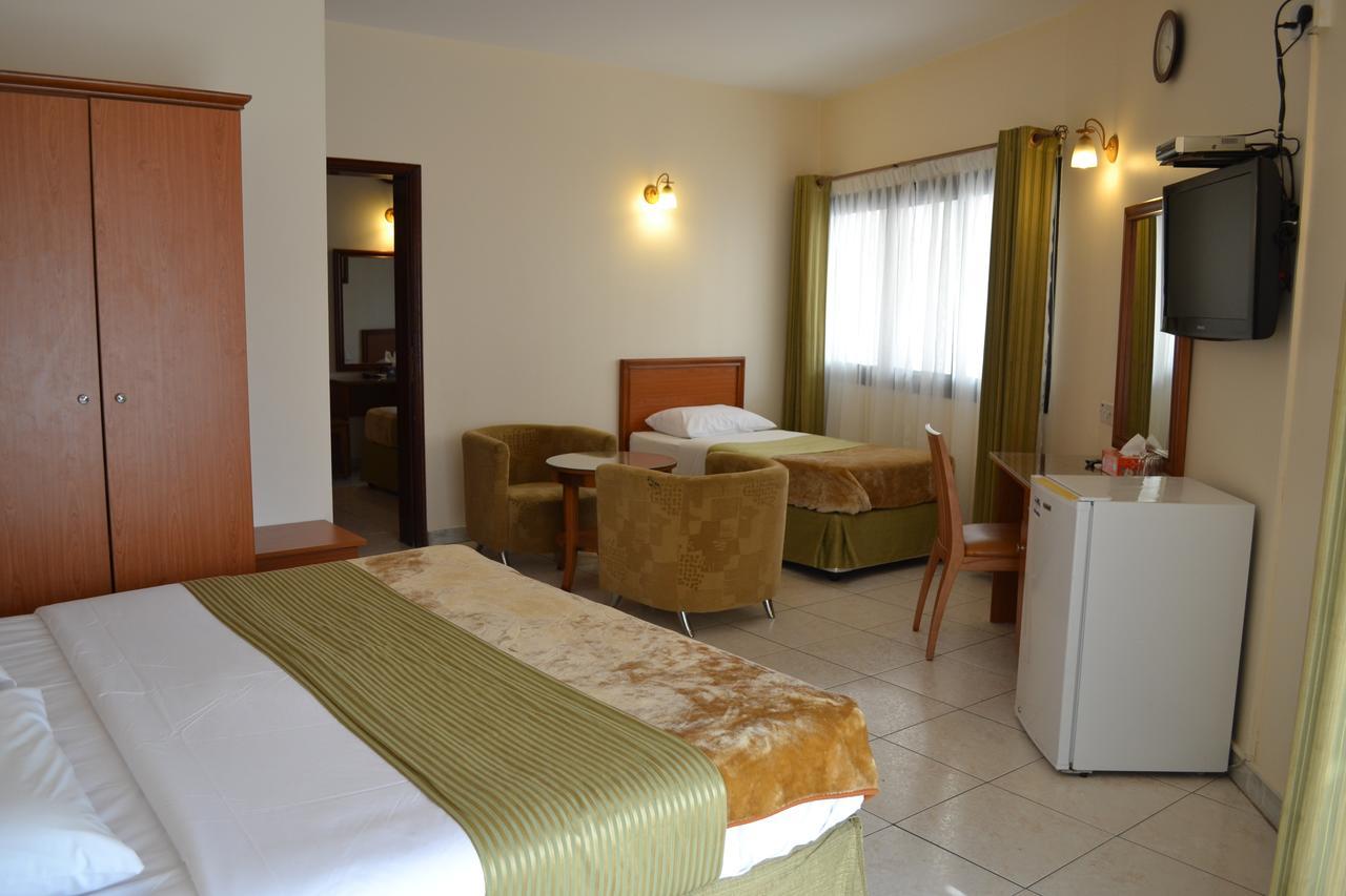 Tara Hotel Llc Dubai Quarto foto